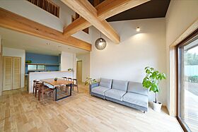 株式会社リソーケンセツの施工事例「千葉県野田市|42坪 平屋住宅5LDK|親子三世代が暮らす無垢の家」のメイン画像