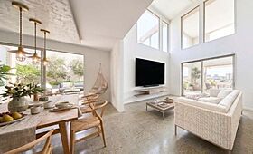 Ayami建築工房の施工事例「理想を叶えた白を基調にしたラグジュアリーな空間」の画像1