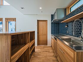 有限会社ウッディ伊藤の施工事例「ドッグ・アートはうす」の画像2