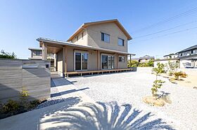 株式会社フィックスホームの施工事例「フレキシブルな変化を楽しみながら、心地よく暮らす家」のメイン画像