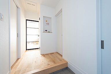 株式会社フィックスホームの施工事例「家族の健康と笑顔を守る開放感あふれるエコ住宅」の画像5