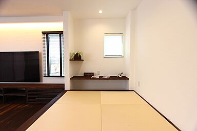 株式会社NATURAL SENSEの施工事例「金ケ崎町T様邸 カバードポーチのある家事楽動線&7.5帖玄関土間収納のお家」の画像5