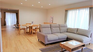 小野建設株式会社 ユニバーサルホーム三島店の施工事例「静岡県 駿東郡 S様邸」の画像1
