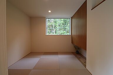 グラントモノ建築設計事務所 【軽井沢スタジオ】の施工事例「景色の中のいえ」の画像2
