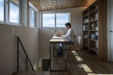 グラントモノ建築設計事務所 【軽井沢スタジオ】の施工事例「風景に添える家」の画像6