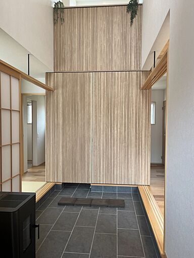 株式会社ウンノハウス 県南支店の施工事例「アットホームな小料理屋さんのような落ち着きがここち良い空間」の画像1