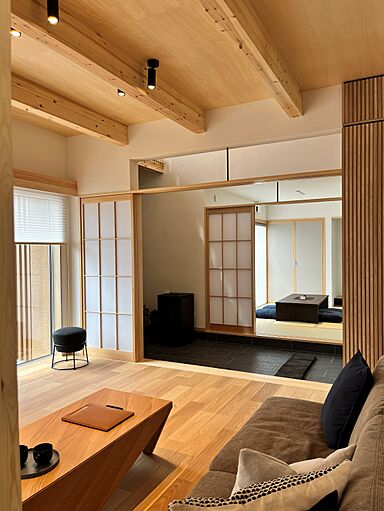 株式会社ウンノハウス 県南支店の施工事例「アットホームな小料理屋さんのような落ち着きがここち良い空間」の画像5
