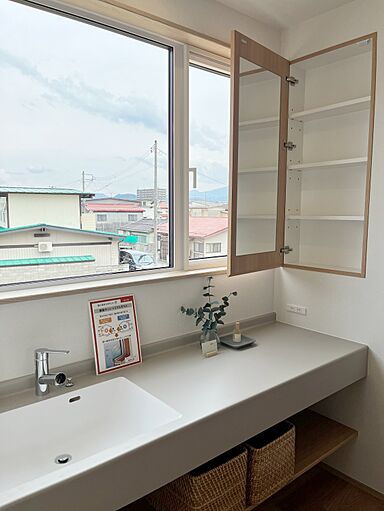 株式会社ウンノハウス 県南支店の施工事例「アットホームな小料理屋さんのような落ち着きがここち良い空間」の画像8