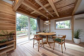 ゆたか建設株式会社 Yutakaの施工事例「ガレージとパッシブソーラーそよ風の家」の画像5