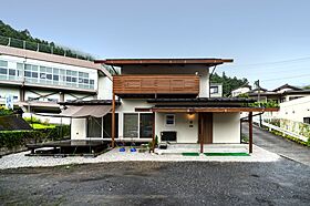 ゆたか建設株式会社 Yutakaの施工事例「50年大規模リフォームにパッシブソーラー」の画像1