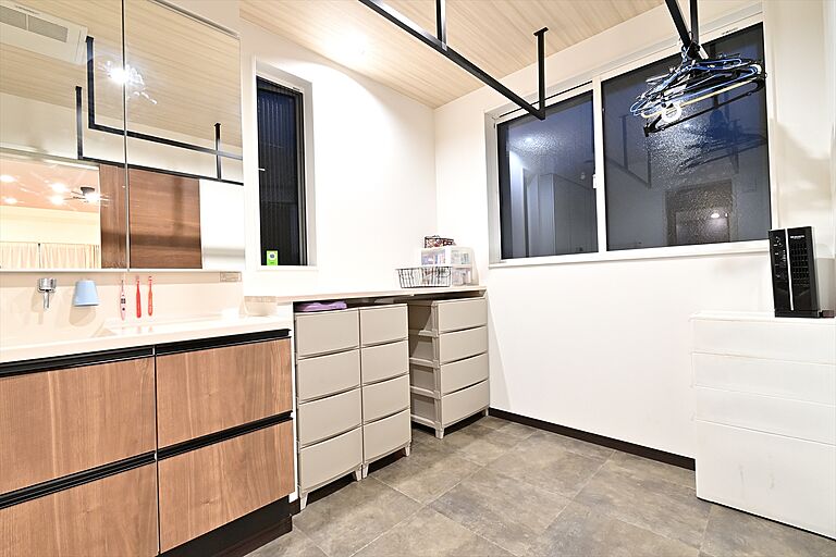 株式会社細田工務店の公式画像_洗面5