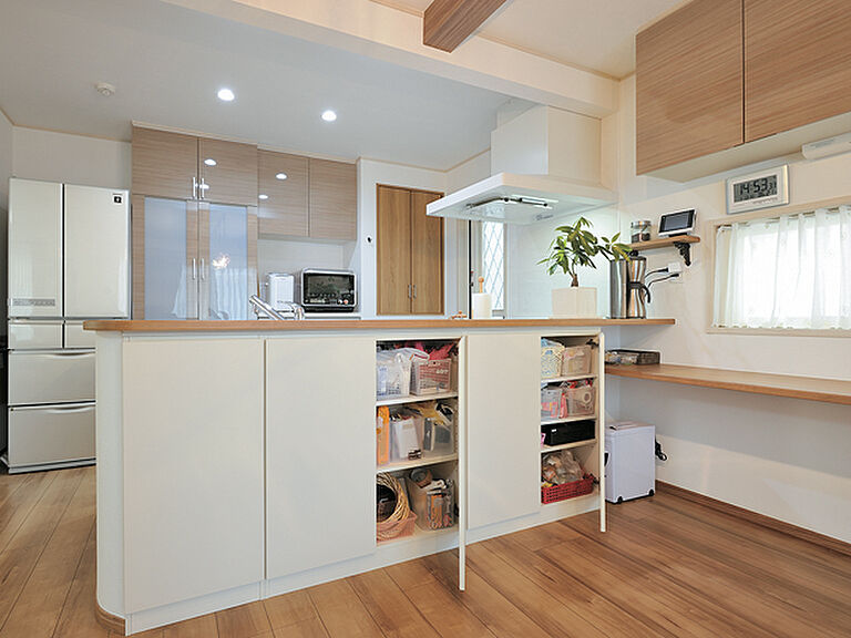 ウィザースホーム 立川展示場の公式画像_キッチン4