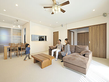 ウィザースホームの施工事例「動線と間取りにこだわった暮らしやすい家」の画像1