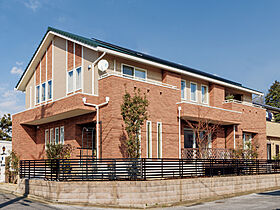 ウィザースホーム オークラランド展示場(※要予約)の施工事例「“余白の美学”を楽しむ家」のメイン画像