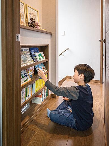 ウィザースホーム 相模原展示場の施工事例「理想を追求した都心の狭小3階建住宅」の画像4
