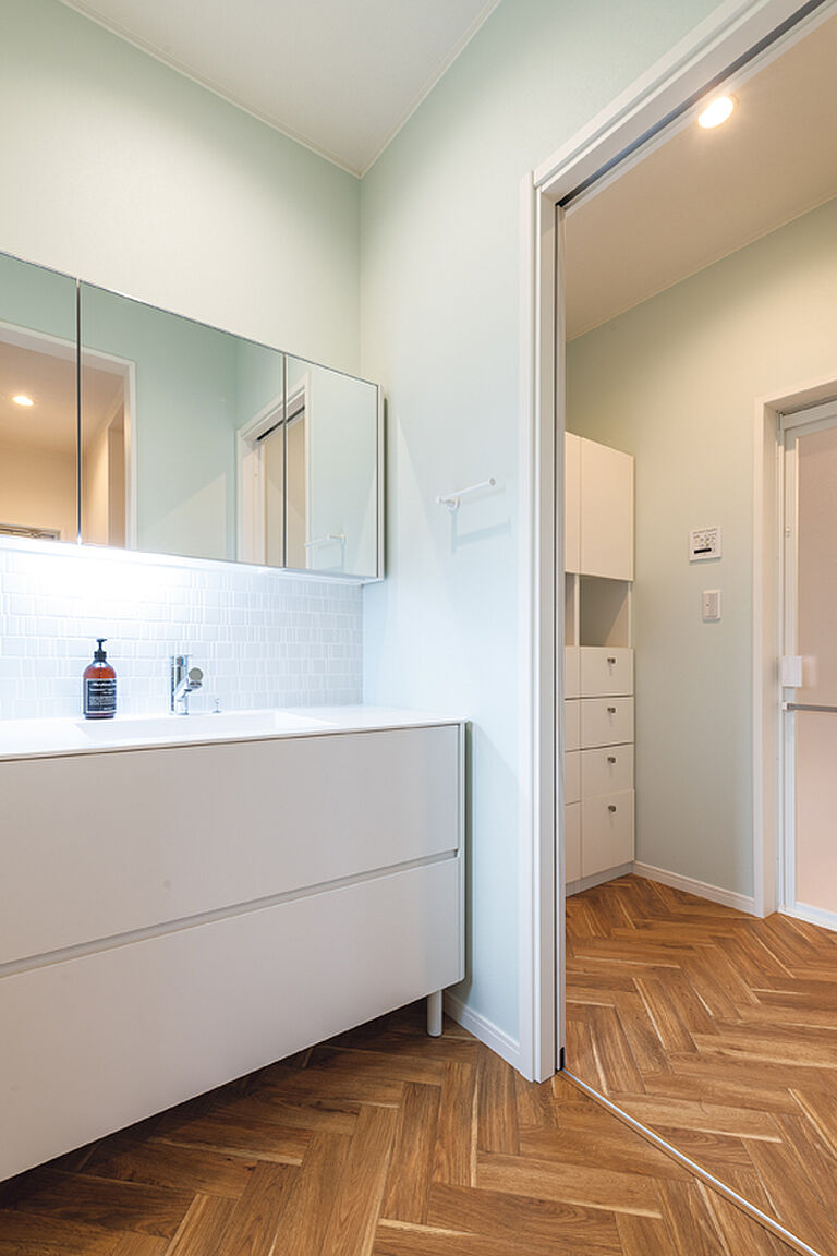 ウィザースホーム 立川展示場の公式画像_洗面6