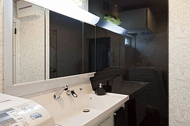 地元密着 創業67年のミヤウチ建設株式会社の施工事例「23坪の敷地に建つ長期優良住宅」の画像4