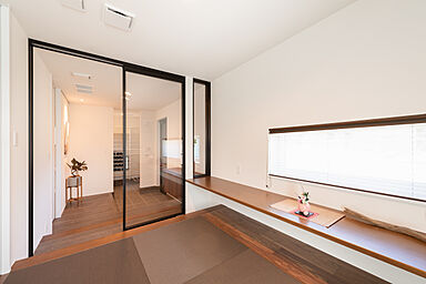 ヤマト住建株式会社の施工事例「家族が集う吹き抜けの住まい」の画像3