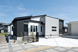 ヤマト住建 厚木住宅展示場の施工事例「安心と快適性で暮らしが豊かになる平屋の家」の画像
