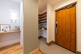 ヤマト住建株式会社の施工事例「多彩な空間を楽しめる、伸びやかな住まい」の画像1