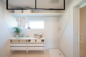 ヤマト住建株式会社の施工事例「土間玄関とLDKが繋がる木に包まれた住まい」の画像5