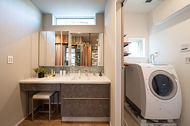 ヤマト住建株式会社の施工事例「心身共に健やかに暮らす、ストレスフリーの住まい」の画像6