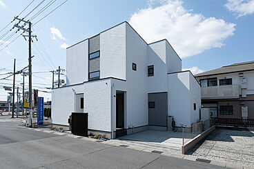 ヤマト住建 住まいのギャラリー高崎店の施工事例「家事動線と解放感を両立した心地よい住まい」の画像