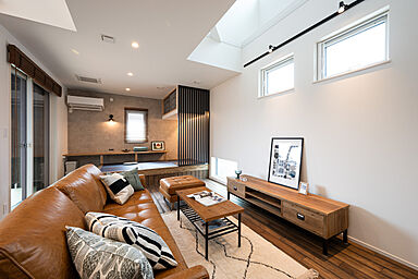 ヤマト住建株式会社の施工事例「ウッドデッキが彩る解放感あふれる住まい」の画像3