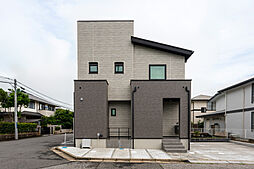 ヤマト住建 厚木住宅展示場の施工事例「空間が心地よく広がる、あかるい住まい」の画像