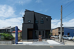 ヤマト住建 住まいのギャラリー高崎店の施工事例「5層の空間が縦に広がる、遊び心たっぷりの住まい」の画像