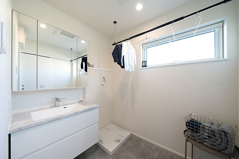 ヤマト住建 住まいのギャラリー西神戸店の公式画像_洗面10