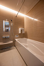 カフェスタイルの浴室 ヤマト住建 住まいのギャラリー四日市店の事例画像