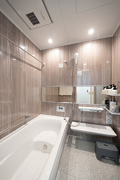 ヤマト住建株式会社の施工事例「岡山市南区|クールな外観と屋上庭園を愉しむ住まい」の画像7