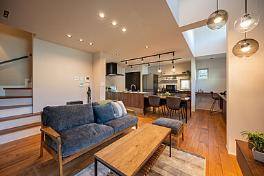 ヤマト住建 住まいのギャラリー町田店の施工事例「神奈川県相模原市|家族の時間を立体的に彩る住まい」の画像1