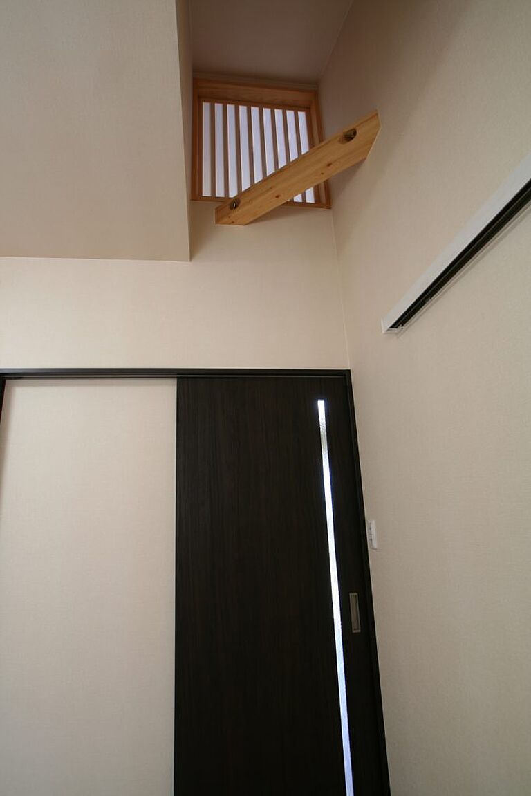 逆瀬川はうじんぐ株式会社の公式画像_洋室5