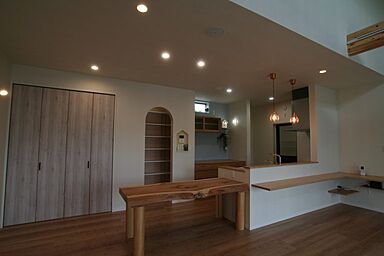 逆瀬川はうじんぐ株式会社の施工事例「「全力」で創った平屋のお家」の画像1