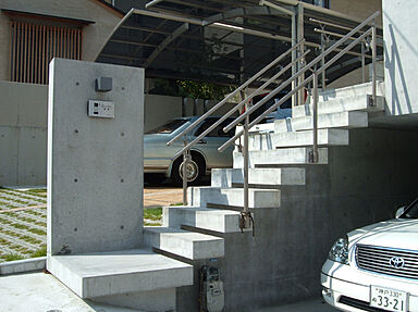 逆瀬川はうじんぐ株式会社の施工事例「ステージのある家 武庫山S様邸」の画像1