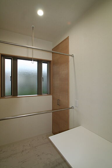 逆瀬川はうじんぐ株式会社の施工事例「桜香るリビングのお家」の画像7