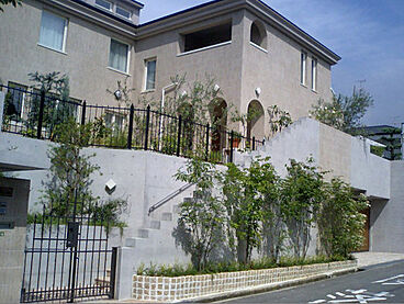 逆瀬川はうじんぐ株式会社の施工事例「アンティークモダンの家 豊中O様邸」の画像