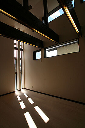 逆瀬川はうじんぐ株式会社の施工事例「プチ可愛いスパニッシュ 野上S様邸」の画像2