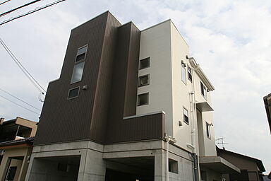 逆瀬川はうじんぐ株式会社の施工事例「フリールームのある和モダンの家中筋M様邸」の画像