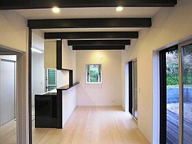 創業53年 有限会社若林建築所の施工事例「シンプルアート・モノクロームの家」の画像1