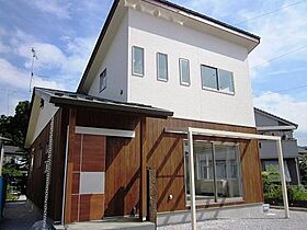 創業53年 有限会社若林建築所の施工事例「グリーンウッドの家」のメイン画像