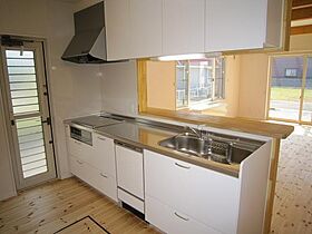 創業53年 有限会社若林建築所の施工事例「グリーンウッドの家」の画像2