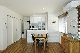 ワールドハウスの施工事例「テーマは『カリフォルニア・スタイル』」の画像5