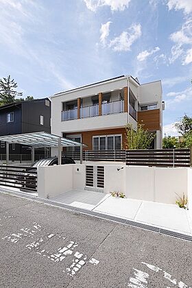 株式会社 ユーロプランニングの施工事例「澄んだ空気が流れる良質な家」のメイン画像