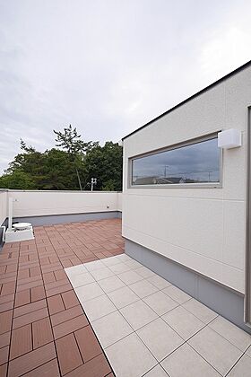 株式会社 ユーロプランニングの施工事例「澄んだ空気が流れる良質な家」の画像4