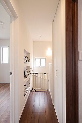 株式会社 ユーロプランニングの施工事例「屋上庭園につながるらせん階段のある家」の画像5