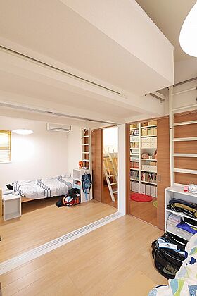 株式会社 ユーロプランニングの施工事例「家族がつながるフリースペースがある家」の画像4