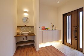 株式会社 ユーロプランニングの施工事例「くつろげるシアタールームのある家」の画像1